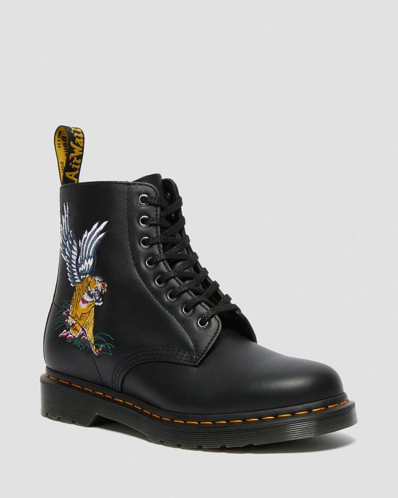 Men\'s Dr Martens 1460 Souvenir Embroidered Leather Ankle Boots Black | AU 415FDN